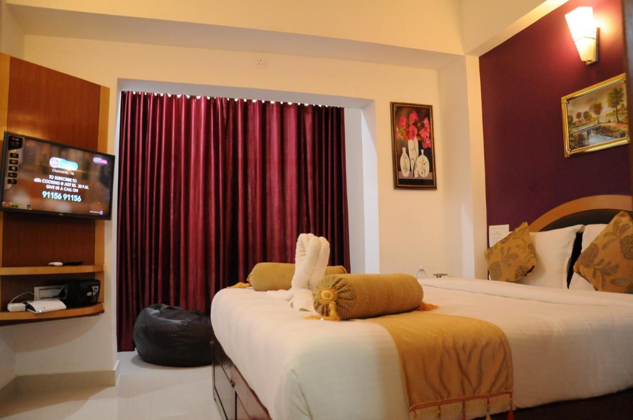 Alwesal International Hotel Madikeri Exterior photo